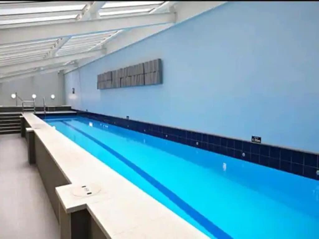 Lovely Bright Apartment With Balcony Pool And Gym أوكلاند المظهر الخارجي الصورة