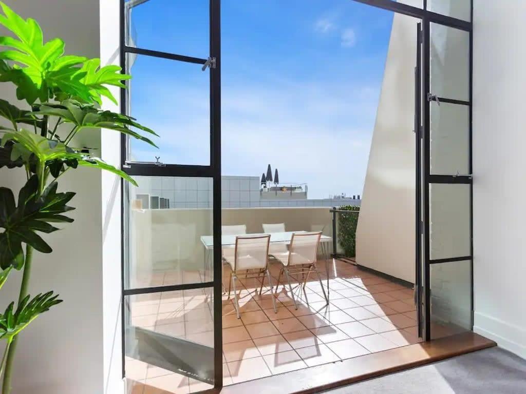 Lovely Bright Apartment With Balcony Pool And Gym أوكلاند المظهر الخارجي الصورة